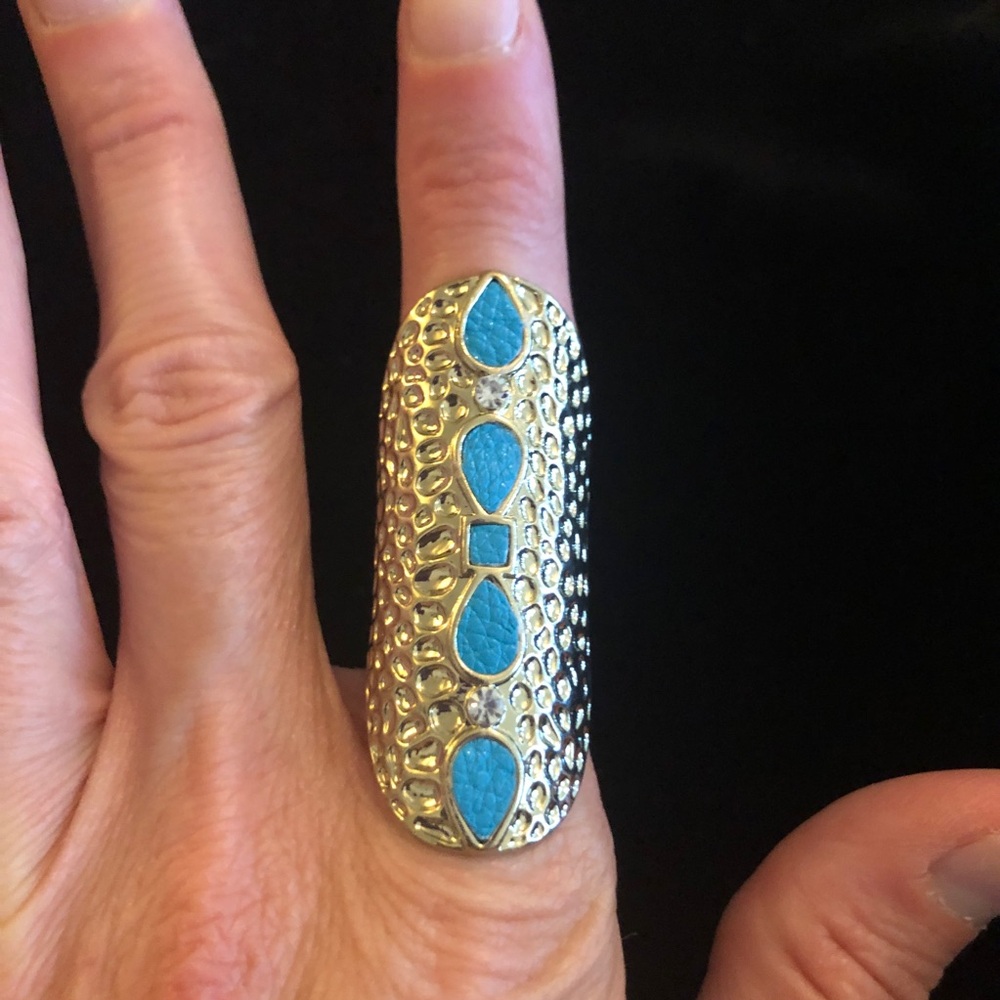 Elegant Silver Tone and Blue Statement Ring
